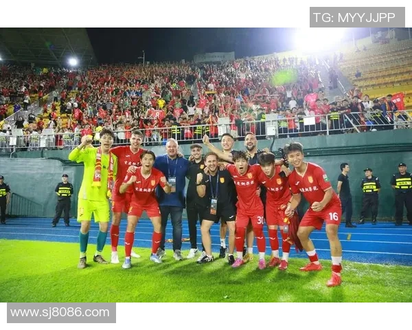 足球球星失业后如何转型发展走向新的人生道路 足球球星失业后如何转型发展走向新的人生道路